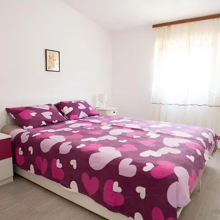 Apartment Amelie *