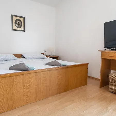Apartment Amelie